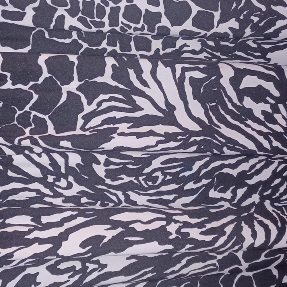 Dress - Picture 4 of 7